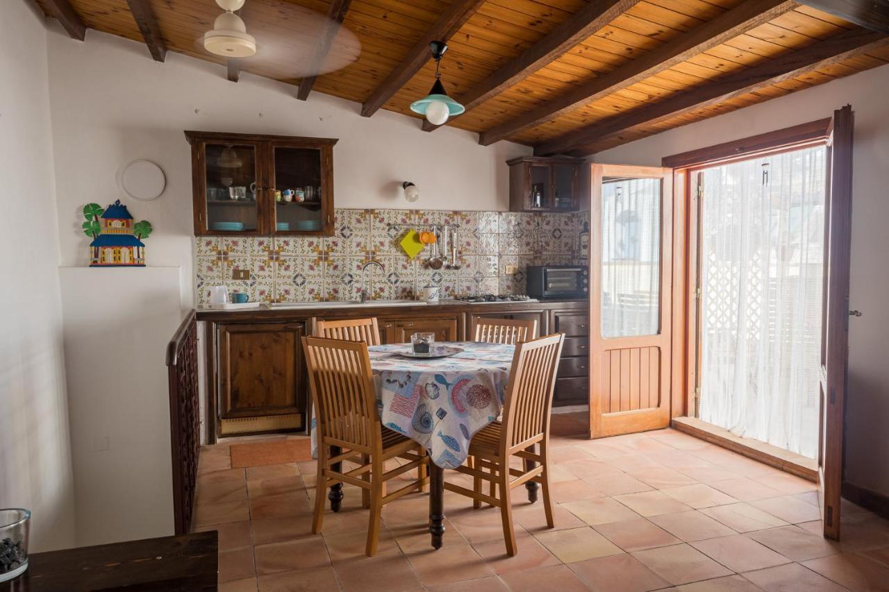 우스티카 Casa Clelia Piazza 빌라 외부 사진